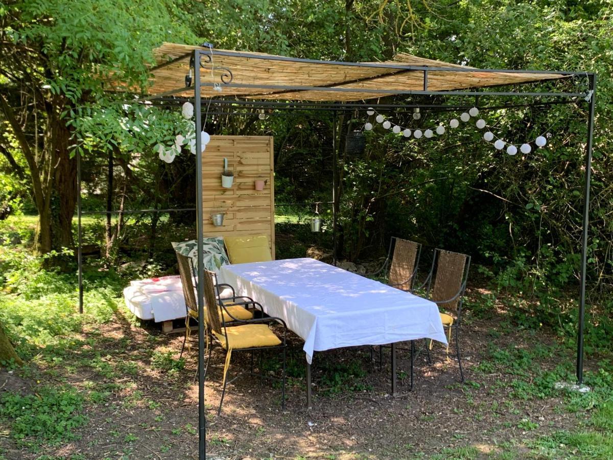 La Grange De La Batone - Bed And Breakfast Messimy-sur-Saone Buitenkant foto